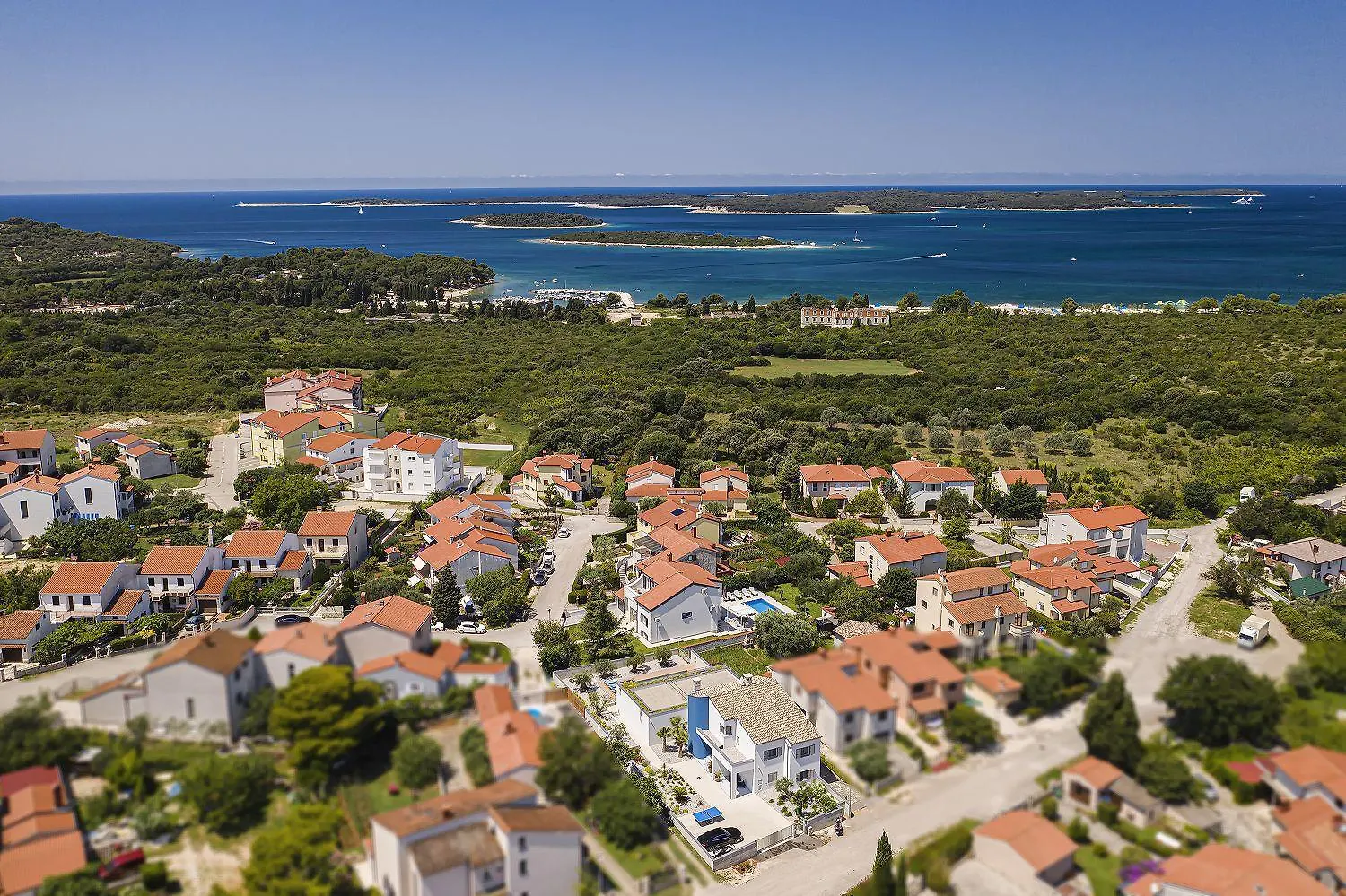 Holiday home Traumvilla Mit Blick Auf Die Brijuni Inseln, Privatem Pool Stinjan Croatia